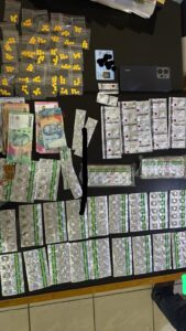 Ratusan  Butir  Obat  Keras  Diamankan  Polsek  Serang  Baru,  Satu  Pelaku  Berhasil   Di  Tangkap